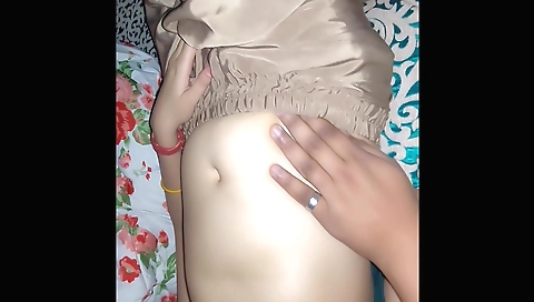 20 Year Old Bhabhi Ki Chudae Kare Dost Ne