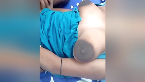 Navel Pussy Boobs Licking Kissing And Fucking