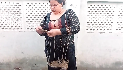 Beautiful Girl Nice Big Milk And Hip