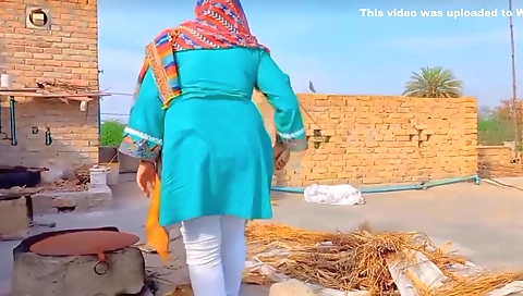 The Bigcock Entered The Desi Bride S Wet Pussy And Both The Couple Experienced Rl