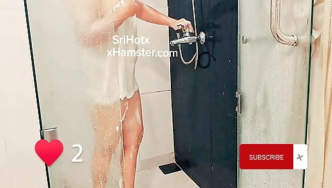 Sri Lankan New Sexy Brunette Girl Bath And Solo Fun