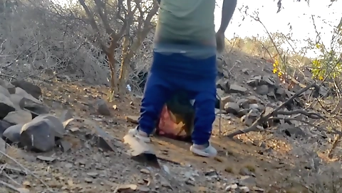 Village Outdoor - Desi Aunty Outdoor Village Sex