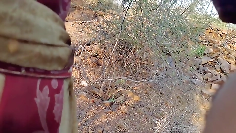 Desi Aunty Outdoor Village