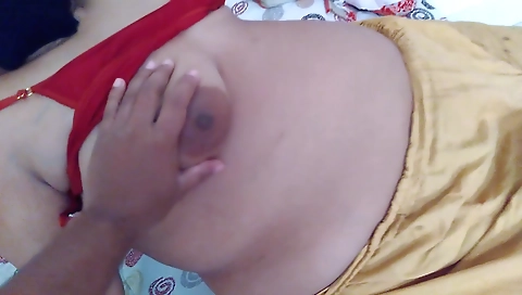 Moti Gand Wali Desi Bhabhi Ko Ghar Le Ate Hain Aur Mast Chudai Kiy - Indian Homemade Sex (huge Cumshot)