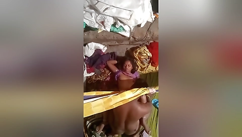 Today Exclusive- Desi Village Cpl Fucking