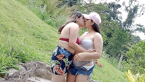 Having Lesbian Sex With My Stepsister On A Walk To The Farm - Porn In Spanish
