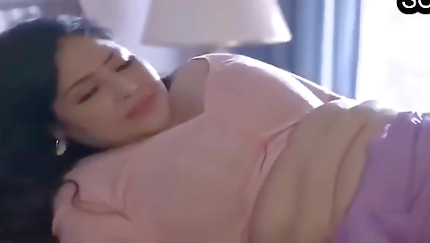 Desi Bhabhi I Saree Utar Kar Nangha Kiya Aur Zabardast Choda