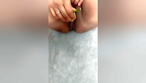 Indian Cute Bhabhi Brigal Sex Full Enjoy Bhabhi Na Apni Chut Me Dala 9 In Ch Ka Brigal Niakal Apna Pani