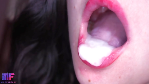 Close-up Red Lips Blowjob, Tongue Play And Oral Creampie
