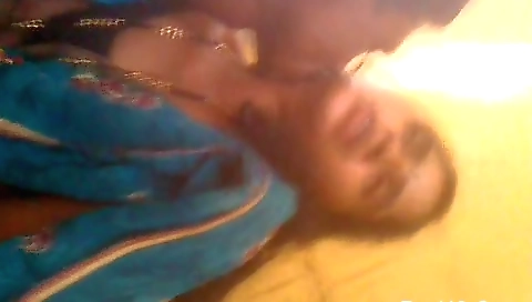 Today Exclusive- Desi Bhabhi Blowjob And Fucked 2