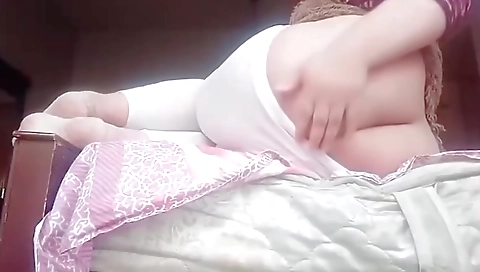 Pakistani Famous Youtuber Showing Big Ass And Asshole Fingering