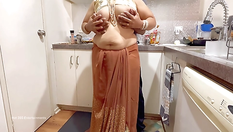 Indian Couple Romance In The Kitchen - Saree Sex - Saree Lifted Up, Ass Spanked Boobs Press
