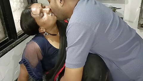 Desi Indian Sexy Kavita Vahini Fuck With Husbands Stepbrother In Kitchen