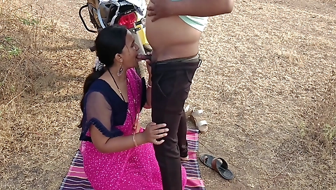 Cute Kavita Bhabhi Fuck With Boyfriend Tatya Cheating On Husband In Jungle