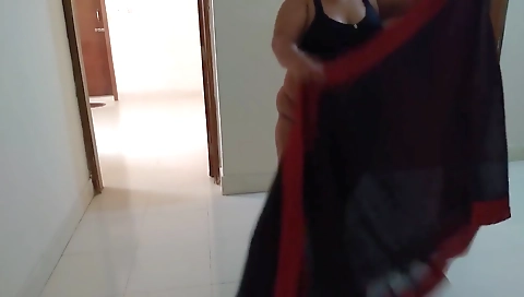 Stepson Fucking While Undress Saree Indian Hot Stepmom For Valentine 2023 - Anal Fuck & Celebration