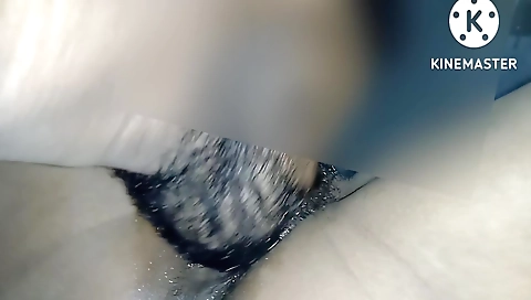 Mere Pados Bale Ek Devar Ne Meri Chat Chat Ke Lal Karadi