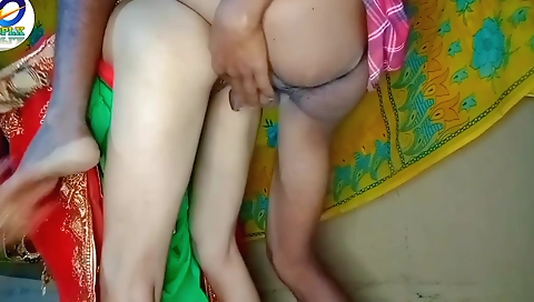 Indian Village Red Saree Me Jabardast Ghori Satale Me Chudai Karvachauth 2