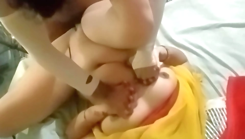 Chachi Ki Chikhey Nikal Di Chod Chod Kr