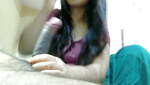 Gf Ne Kha Yummy Test Hai Iska Hindi Audio