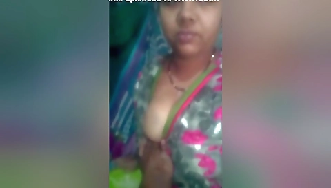 Today Exclusive- Bhabhi Boobs And Pussy Video’s Record By Devar