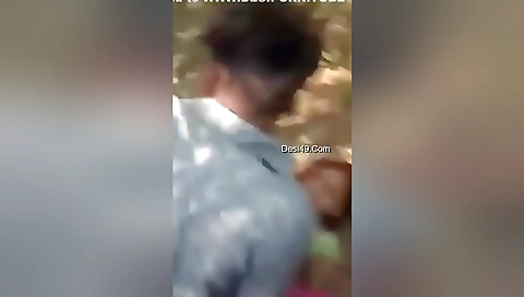 Today Exclusive- Desi Village Girl Outdoor Fucking