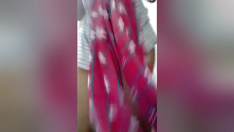 New Bangali Bhabhi Caught When Masturbation At House