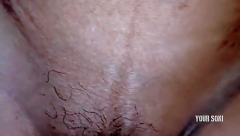 Pahli Bar Maine Soni Bhabhi Ko Apne Lund Ka Pani Pilaya