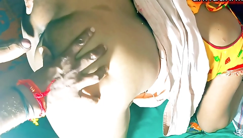 Indian Desi Bhabhi Chitting With Huby Clear Hindi Vioce Full Hd Video