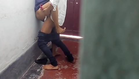 First Time Indian School Girl Sex Video Leaked