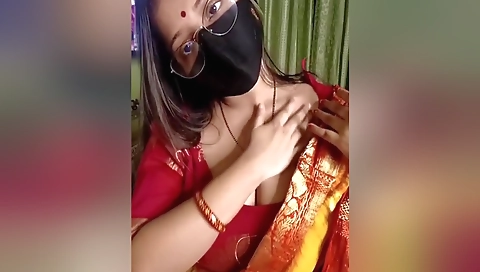 Bhabi Ne Full Sexy Mud Me Nude Dance Kiya New Shadi Pen Kar