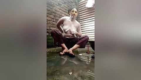 Open Bathroom Showering Scene. Desi Young Step sisters Bath Fuck