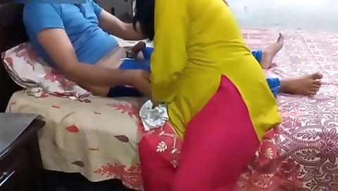 Desi Kam Wali Ki Malik Ne Khoob Chut Mari - Hot Indian Maid And House Owner Sex Video