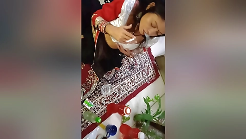 Sexual Orientation - Indian Sex Girl Drink Alcohol And Smoke Fir Enjoy Sex,fore Play Her