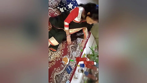 Sexual Orientation - Indian Sex Girl Drink Alcohol And Smoke Fir Enjoy Sex,fore Play Her