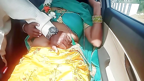 Telugu Dirty Talks Car Sex, Telugu Saree Aunty Romantic Sex With Stranger Part 1