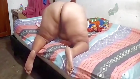 Chubby Big Ass Shows Her Huge Hairy Vagina