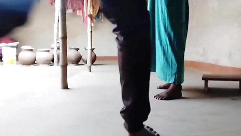 There Was No One At Home, So Pumi Bhabi Left Early