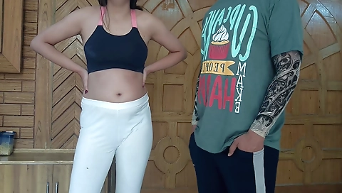 Hindi Sex In Teen 18+ Tricked Into Getting Naked For Personal Trainer And Sucking His Cock Morning Yoga Class With Sexy Student 18+