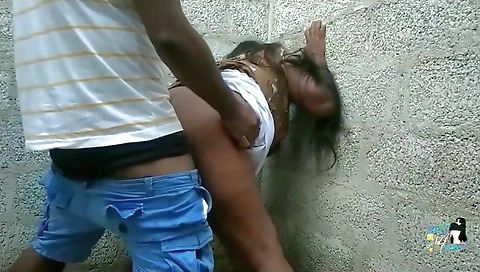 පල ගදරට ඇදගන ගහන ගතත ආතල ( It Was Fun To Be Dragged To The Deserted House )