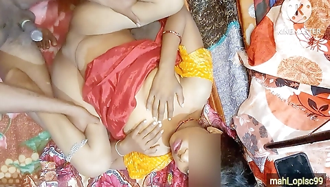 Desi Bhabhi Ko Choda Ghodi Banakar