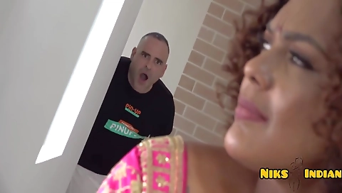 शरमल बह रज बढ ससर स अपन बड Pड और चत चदवत ह 10 Min With Carla Morelli And Xavi Photo