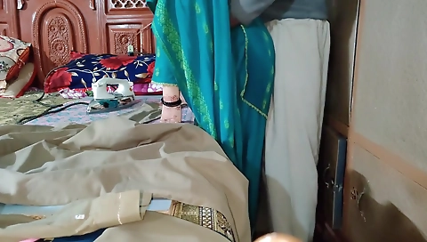 Indian Bhabhi Having Sex With Stepbrother While She Pressing Clothes