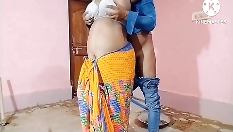 Romantic Room Owner... Meri Gaand Phad Diya