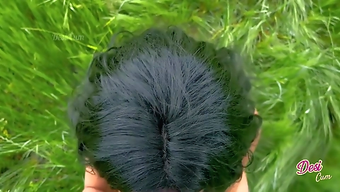 The Hot And Beautiful Girl Fucked And Naked Fun With A Stranger In The River After Pissing Outdoor Forest