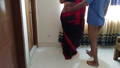 Tamil Cachi Came To The House During Holi