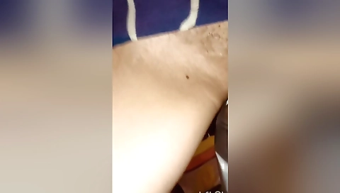 Indian Pussy Kissing And Fingering Ka Maja Hindi Me