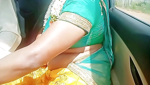 Telugu Dirty Talks. Car Sex. Sexy Saree Aunty Romantic Sex With Stranger