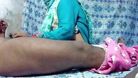 Indian Girl And Boy Sex In The Jungle 186