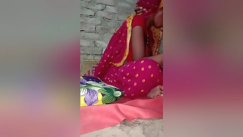 Indian Desi Bhabhi