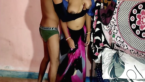 Stepfather In Law Fucked Stepdaughter In Law - Sasur Ne Jawan Bahuko Ghodi Banakr Pela